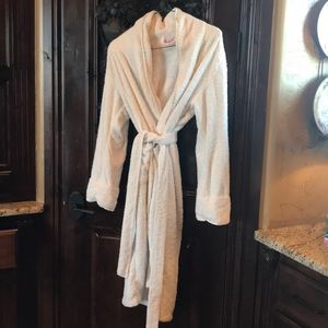 White cream robe